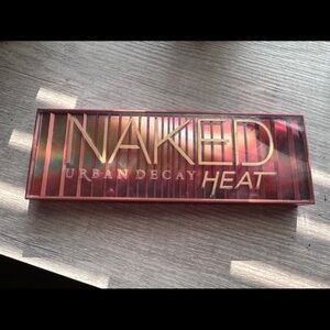 Urban Decay Naked Heat Palette with Warm Hues